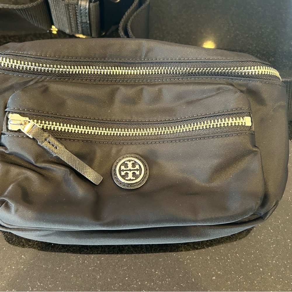 Tory Burch Black Nylon Crossbody Bag in EUC